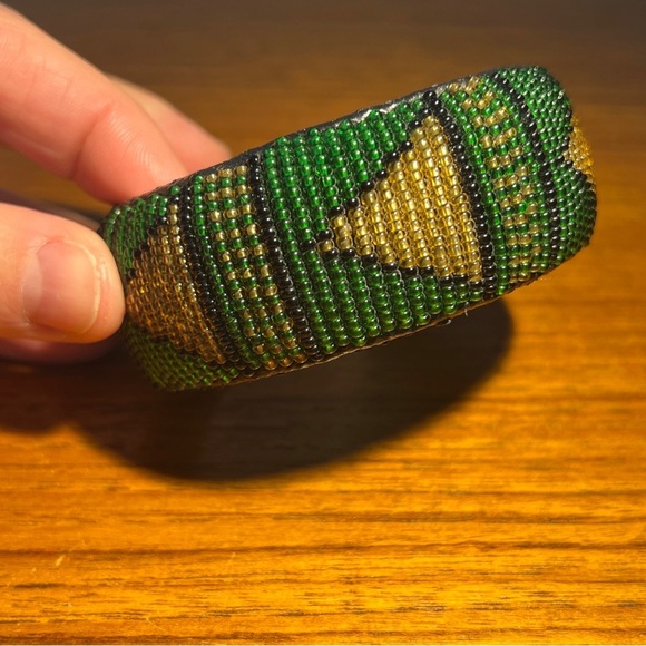 Genuine Hand Made in Africa Solid Beaded Cuff Bracelet - Picture 4 of 8